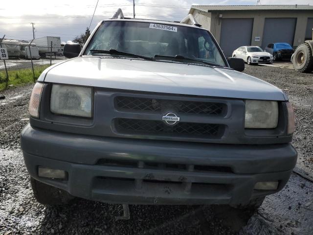 5N1ED28Y7YC532044 - 2000 NISSAN XTERRA XE SILVER photo 5