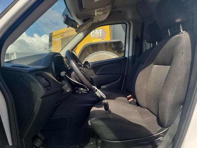 ZFBERFBT0G6B56266 - 2016 RAM PROMASTER SLT 白色 照片 7