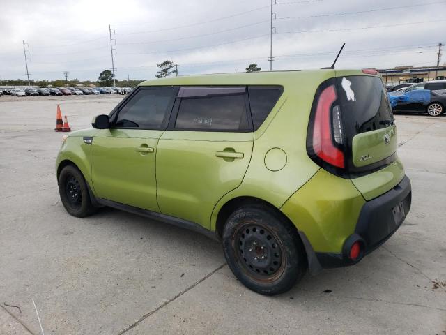 KNDJN2A2XF7758302 - 2015 KIA SOUL GREEN photo 2