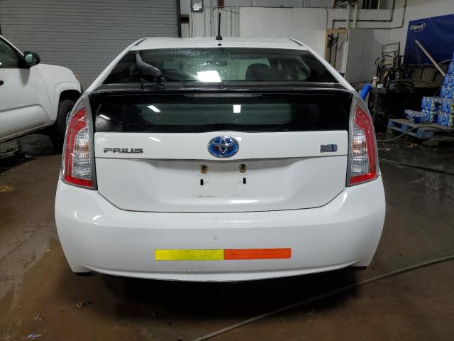 JTDKN3DUXD5562179 - 2013 TOYOTA PRIUS WHITE photo 6