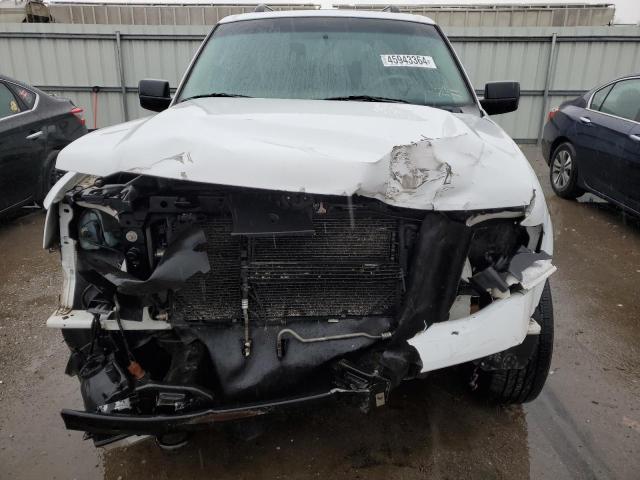 1FMFU16517LA59246 - 2007 FORD EXPEDITION XLT WHITE photo 5