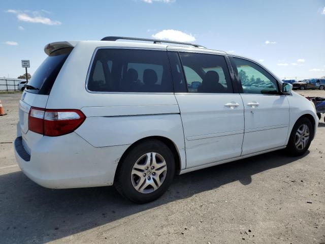 5FNRL38465B401665 - 2005 HONDA ODYSSEY EX WHITE photo 3