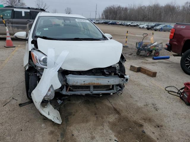 JTDKDTB37H1596509 - 2017 TOYOTA PRIUS C WHITE photo 5