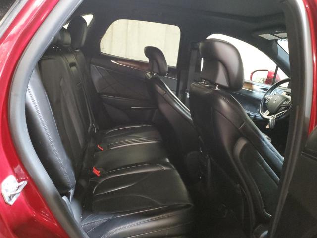 5LMTJ3DH3HUL40557 - 2017 LINCOLN MKC RESERVE RED photo 11