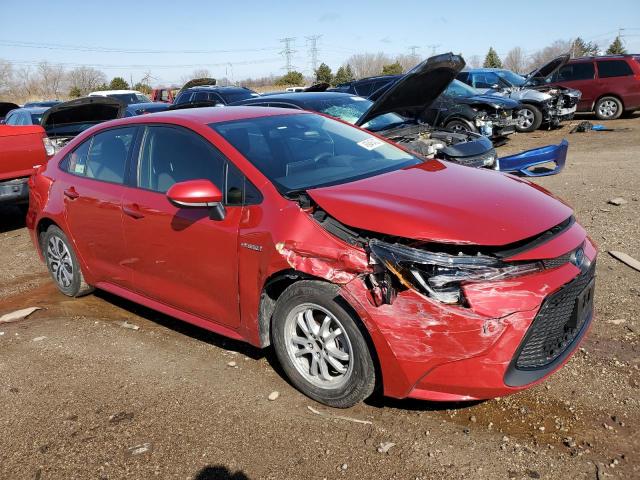 JTDEAMDE2MJ019214 - 2021 TOYOTA COROLLA LE RED photo 4