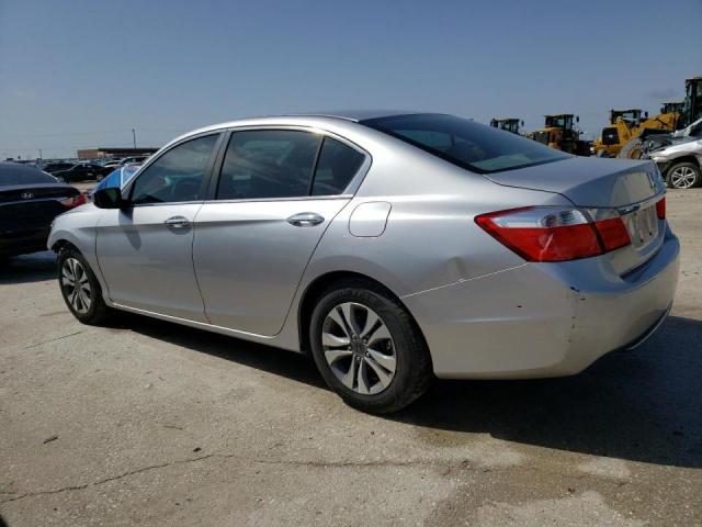 1HGCR2F37EA018952 - 2014 HONDA ACCORD LX SILVER photo 2