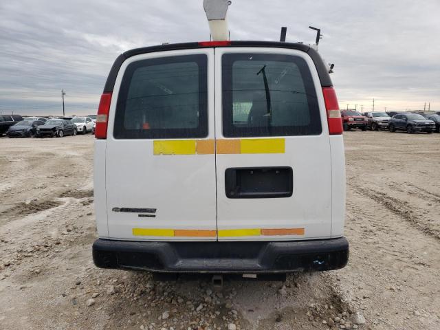 1GCWGFCG9C1189151 - 2012 CHEVROLET EXPRESS G2 WHITE photo 6