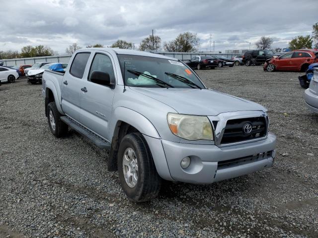 3TMJU62N48M070744 - 2008 TOYOTA TACOMA DOUBLE CAB PRERUNNER SILVER photo 4