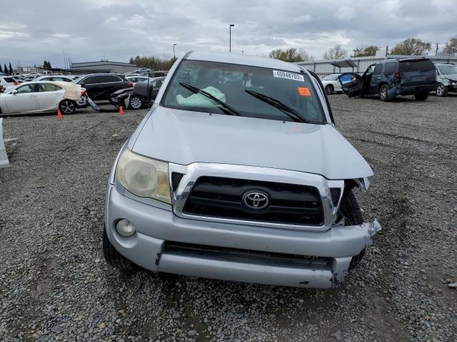 3TMJU62N48M070744 - 2008 TOYOTA TACOMA DOUBLE CAB PRERUNNER SILVER photo 5