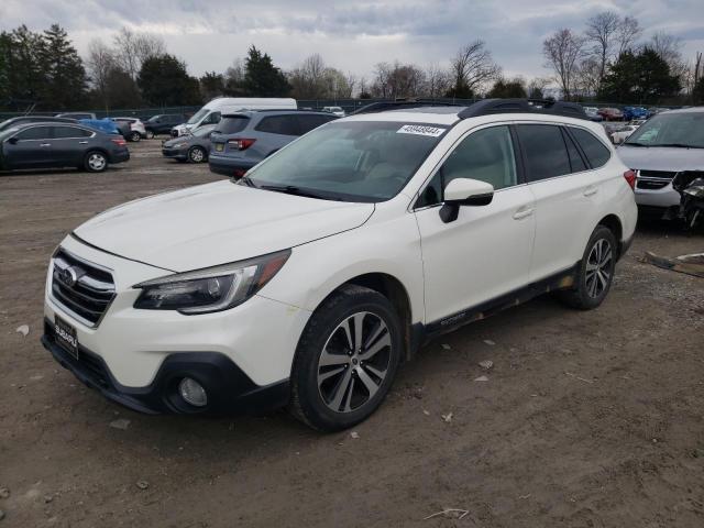 4S4BSENC2J3356139 - 2018 SUBARU OUTBACK 3.6R LIMITED WHITE photo 1