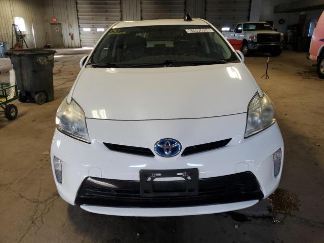 JTDKN3DU3D5559608 - 2013 TOYOTA PRIUS WHITE photo 5