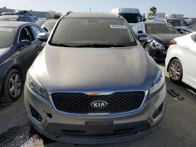 5XYPG4A50HG217727 - 2017 KIA SORENTO LX GRAY photo 5