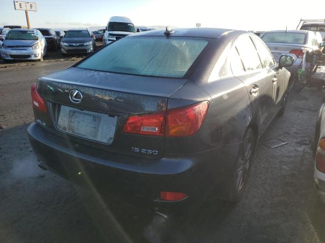 JTHBK262775041471 - 2007 LEXUS IS 250 GRAY photo 3