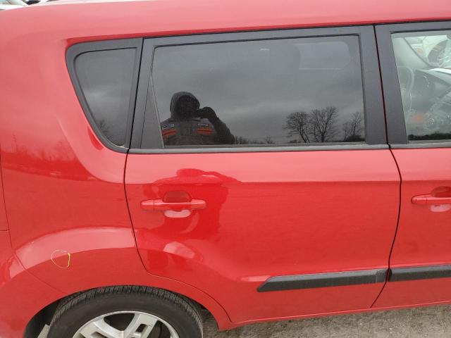 KNDJT2A23B7236224 - 2011 KIA SOUL + RED photo 10