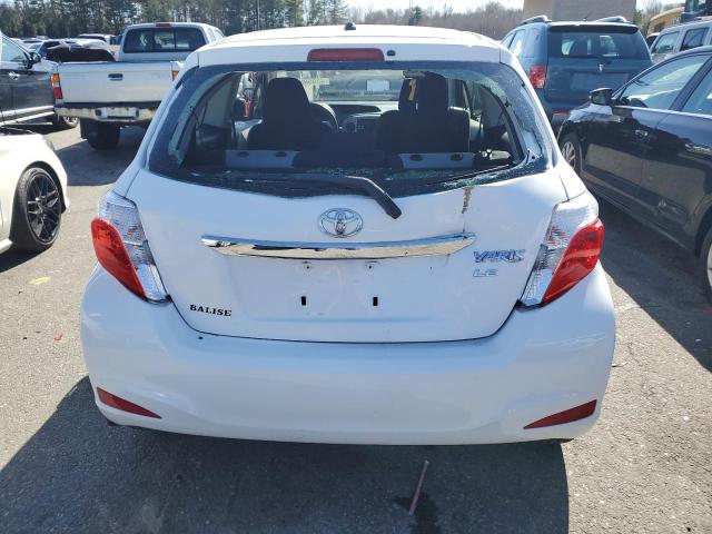 JTDJTUD31CD536489 - 2012 TOYOTA YARIS WHITE photo 6