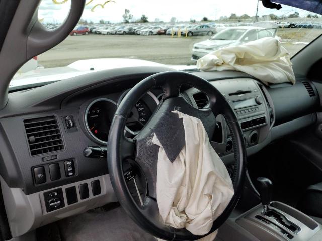 5TETU62N07Z454921 - 2007 TOYOTA TACOMA PRERUNNER ACCESS CAB WHITE photo 8