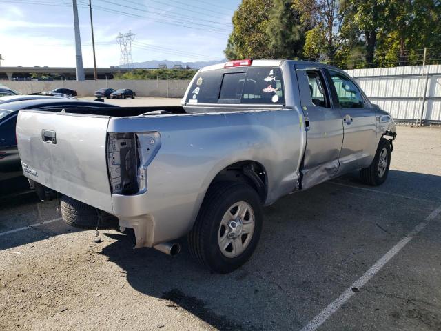 5TFRV54178X055475 - 2008 TOYOTA TUNDRA DOUBLE CAB SILVER photo 3