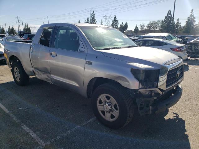 5TFRV54178X055475 - 2008 TOYOTA TUNDRA DOUBLE CAB SILVER photo 4