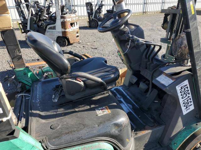 AF82F44338 - 2017 MITSUBISHI FORKLIFT GREEN photo 5