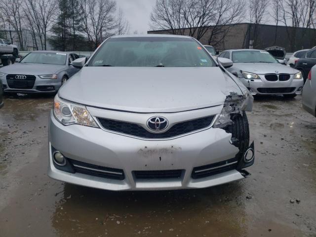 4T1BF1FK3CU086161 - 2012 TOYOTA CAMRY BASE SILVER photo 5