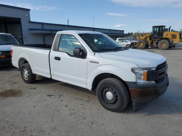 1FTMF1CB9JKC88965 - 2018 FORD F150 WHITE photo 4