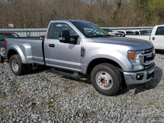 1FTRF3CN5NED49065 - 2022 FORD F350 SUPER DUTY SILVER photo 4