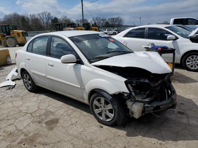 KNADH4A30B6749842 - 2011 KIA RIO BASE WHITE photo 4