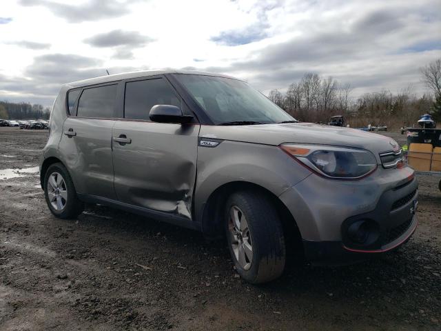 KNDJN2A20K7680946 - 2019 KIA SOUL GRAY photo 4