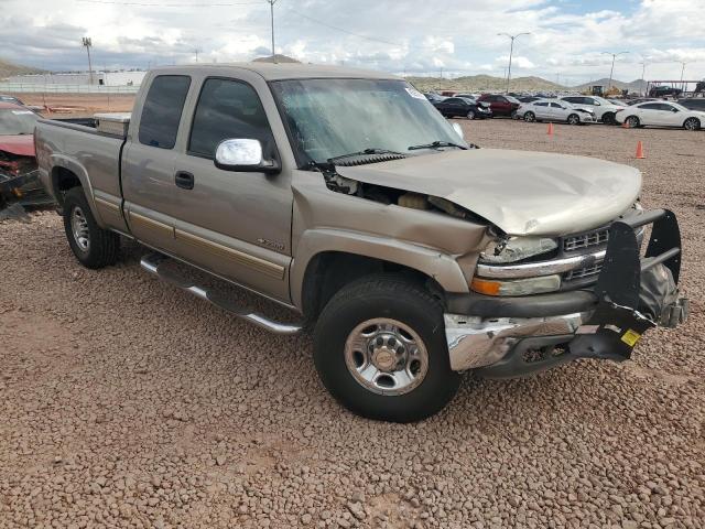 1GCGK29U42Z302867 - 2002 CHEVROLET SILVERADO K2500 GOLD photo 4