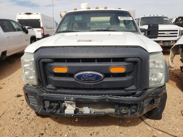 1FDUF4GY0FEA65876 - 2015 FORD F450 SUPER DUTY WHITE photo 5