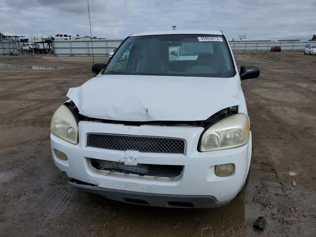 1GBDV13W48D117114 - 2008 CHEVROLET UPLANDER INCOMPLETE WHITE photo 5