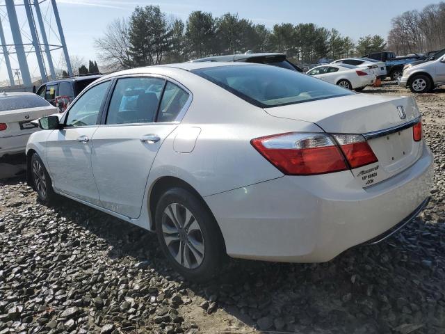 1HGCR2F39FA007372 - 2015 HONDA ACCORD LX WHITE photo 2