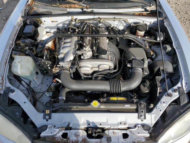 JM1NB353130300753 - 2003 MAZDA MX-5 MIATA BASE SILVER photo 11