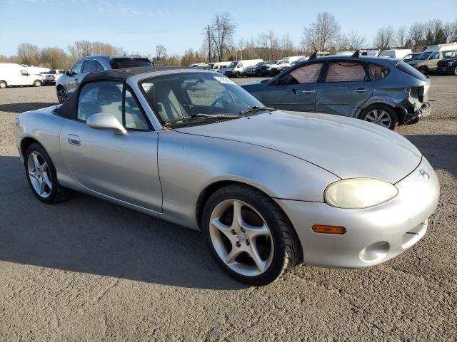JM1NB353130300753 - 2003 MAZDA MX-5 MIATA BASE SILVER photo 4