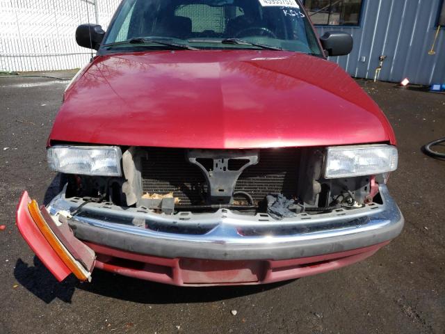 1GNCS13W212182939 - 2001 CHEVROLET BLAZER RED photo 11