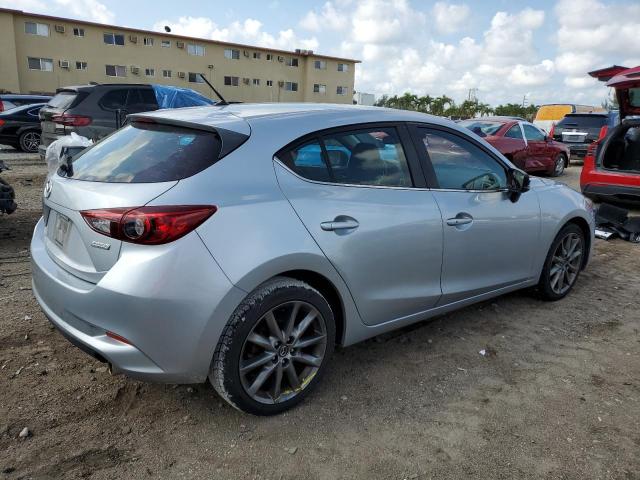 3MZBN1L38JM180684 - 2018 MAZDA 3 TOURING SILVER photo 3