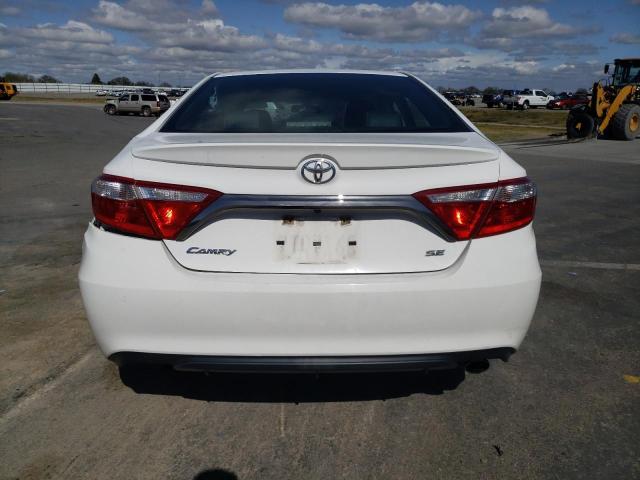 4T1BF1FK3FU086231 - 2015 TOYOTA CAMRY LE WHITE photo 6