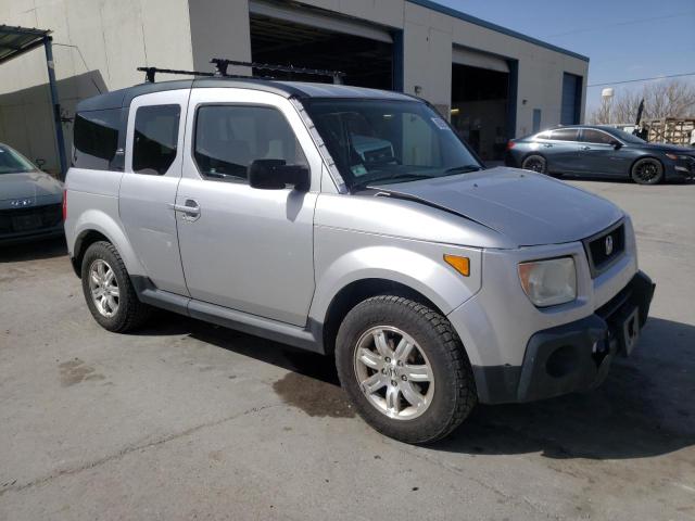 5J6YH27766L021009 - 2006 HONDA ELEMENT EX SILVER photo 4