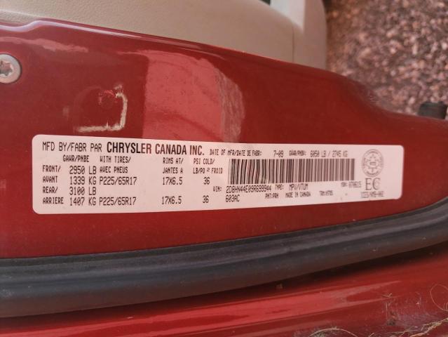 2D8HN44E09R699944 - 2009 DODGE GRAND CARA SE RED photo 13