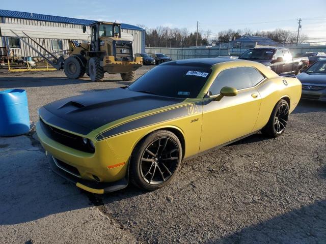 2C3CDZFJ0MH617989 - 2021 DODGE CHALLENGER R/T SCAT PACK GREEN photo 1
