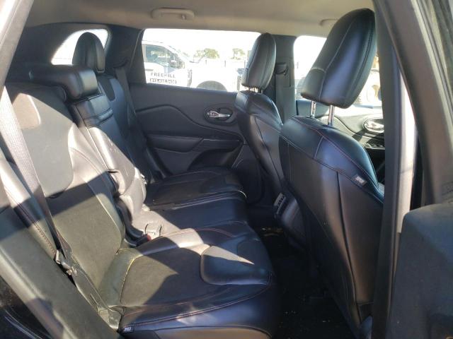 1C4PJMBS3GW112963 - 2016 JEEP CHEROKEE TRAILHAWK BEIGE photo 11