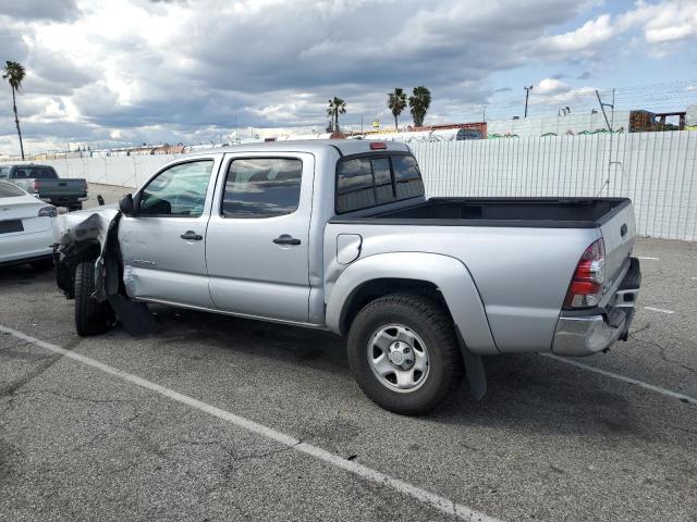 3TMJU4GN2BM113529 - 2011 TOYOTA TACOMA DOUBLE CAB PRERUNNER SILVER photo 2
