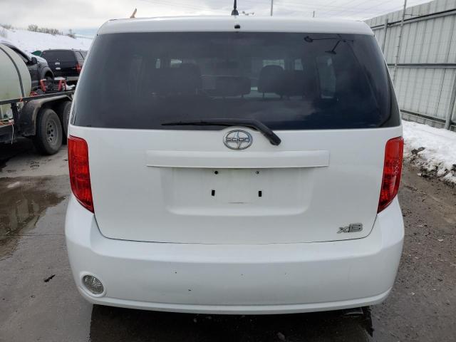 JTLKE50E891089931 - 2009 TOYOTA SCION XB WHITE photo 6