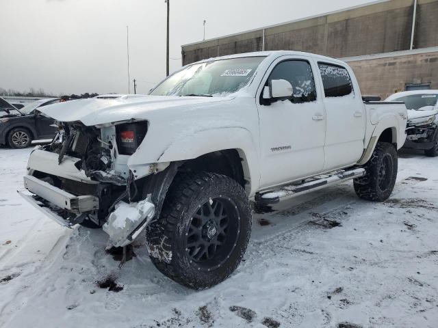 3TMJU4GN0CM129195 - 2012 TOYOTA TACOMA DOUBLE CAB PRERUNNER WHITE photo 1