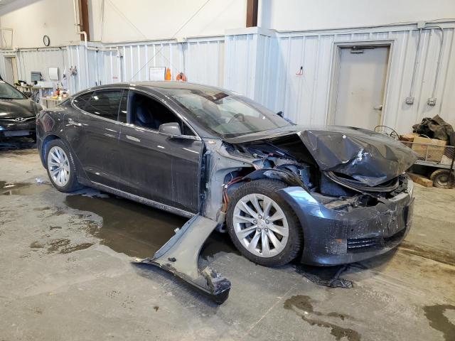 5YJSA1E2XHF197245 - 2017 TESLA MODEL S BLACK photo 4