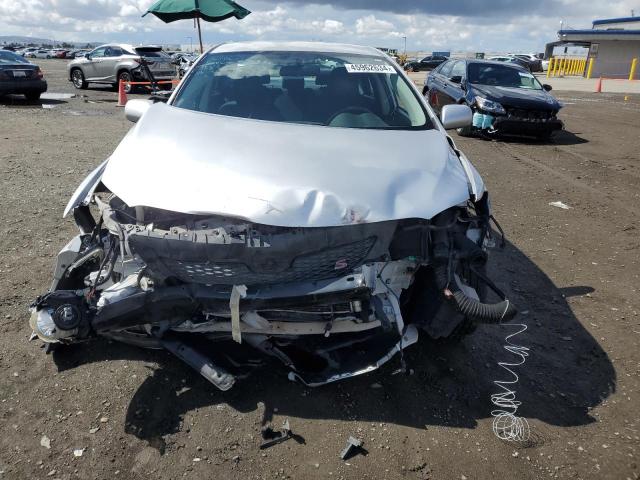 1NXBU4EEXAZ323857 - 2010 TOYOTA COROLLA BASE SILVER photo 5