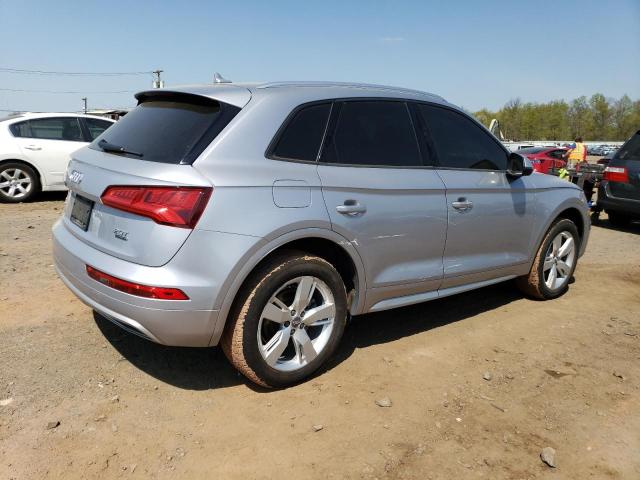 WA1ANAFY7J2157310 - 2018 AUDI Q5 PREMIUM SILVER photo 3