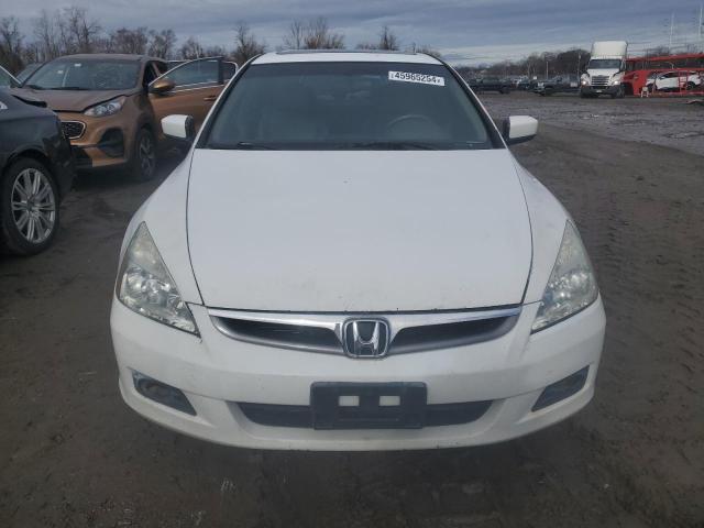 1HGCM66587A070567 - 2007 HONDA ACCORD EX WHITE photo 5