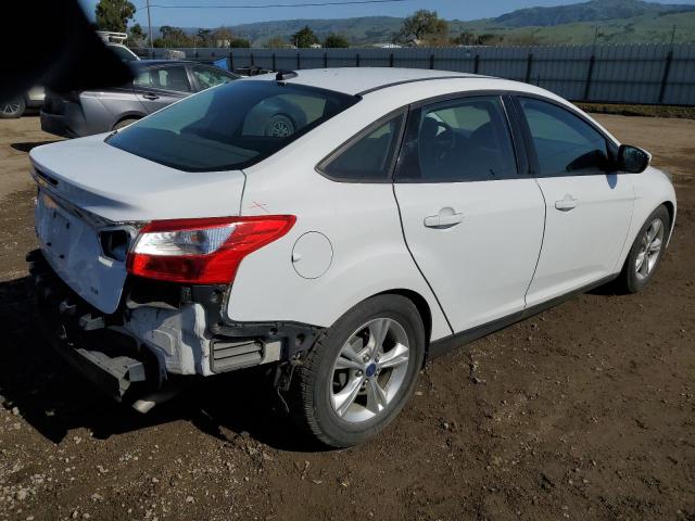 1FADP3F27EL224854 - 2014 FORD FOCUS SE WHITE photo 3