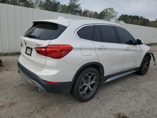 WBXHT3C38J5K25405 - 2018 BMW X1 XDRIVE28I WHITE photo 3